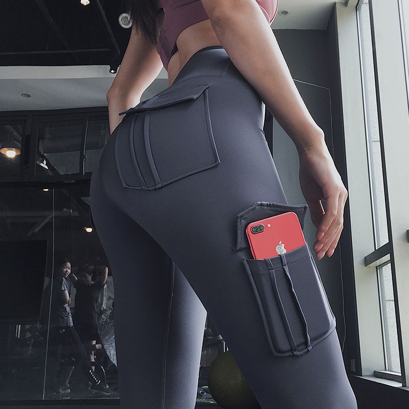 停好疯狂的跑车